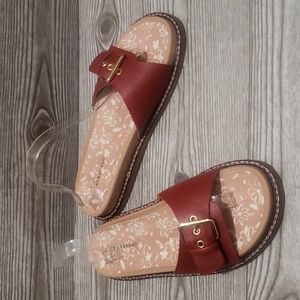 Lucky Brand red brick slide open toe flat mules sandals woman size 10 new